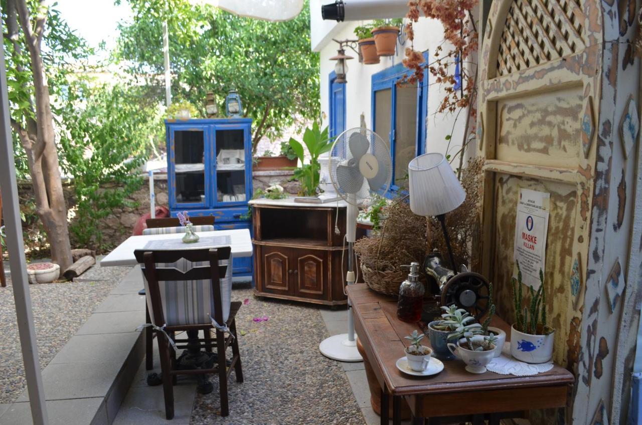 Cunda Adali Pansiyon Ayvalı Esterno foto