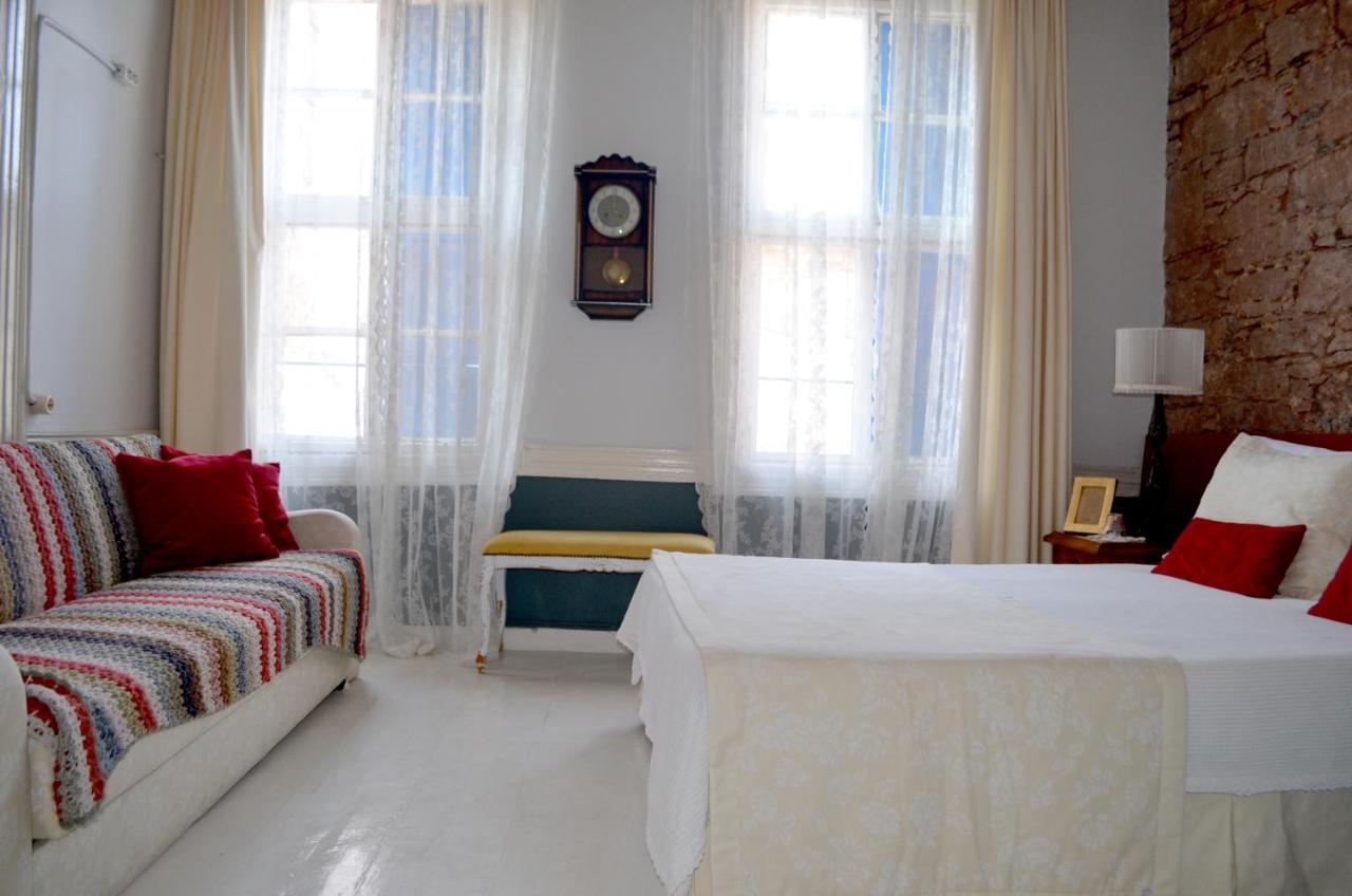 Cunda Adali Pansiyon Ayvalı Esterno foto