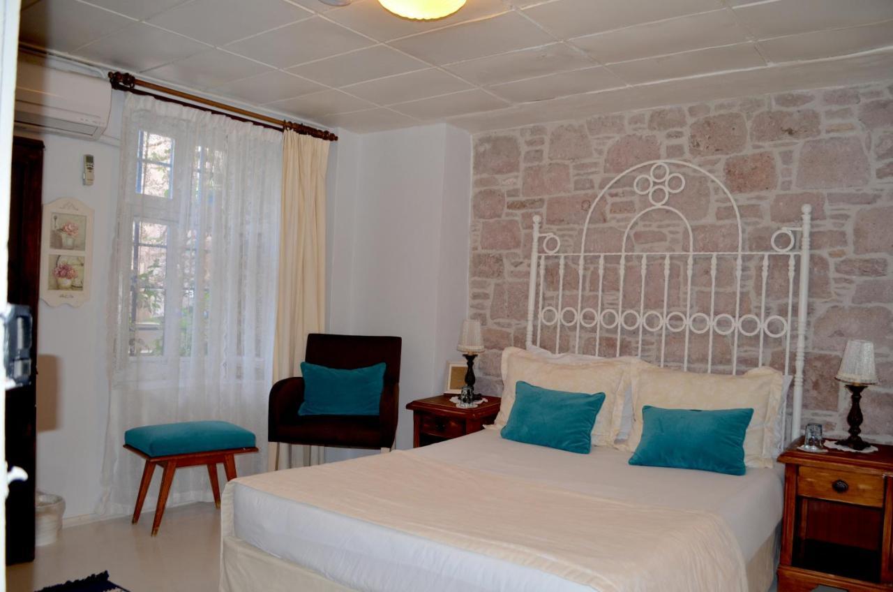 Cunda Adali Pansiyon Ayvalı Esterno foto